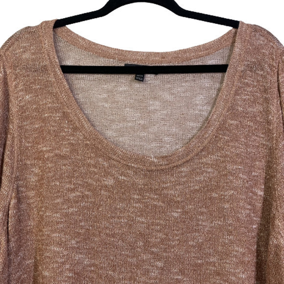 LANE BRYANT Peach Rose Gold Metallic‎ Shimmer Asymmetrical Sweater - Picture 3 of 7